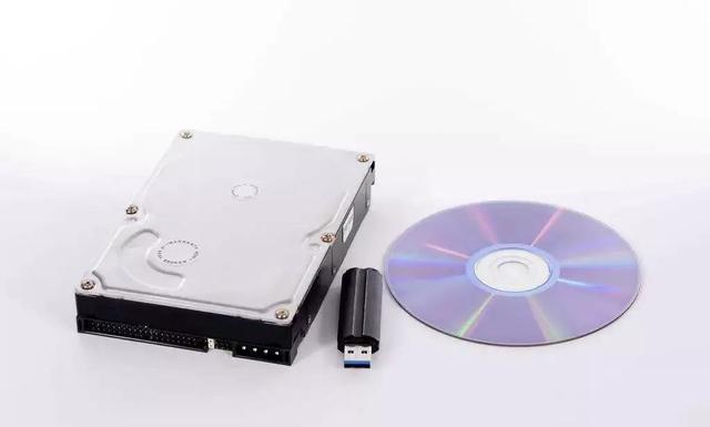 电脑为什么没有a盘和b盘 硬盘分区用完a~z盘符后会发生什么?