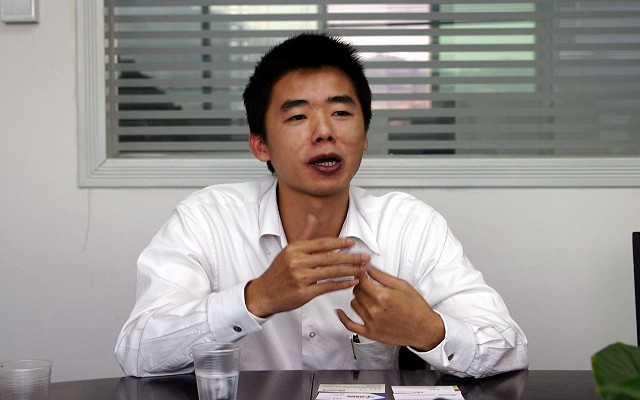 李楠正式宣布离职 罗永浩:早该离开了 黄章:亏钱是费财