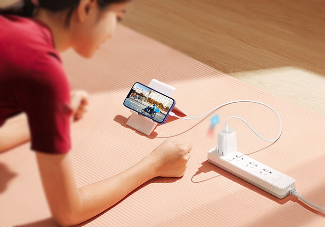 苹果向用户发出警告:不要睡在正在充电的iphone旁边