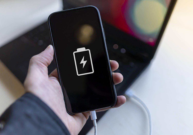 苹果14充电漏电怎么回事?iphone 14 pro充电漏电的原因